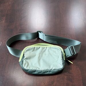 Lululemon crossbody belt bag green and gray